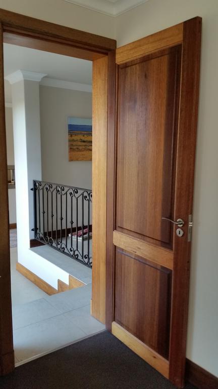 6 On Acacia Panzió Johannesburg Szoba fotó